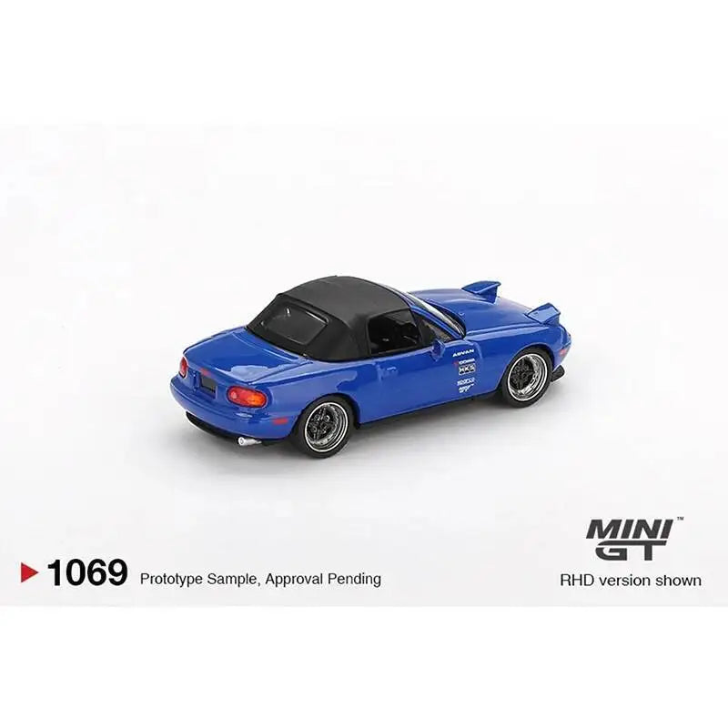 MINI GT Mazda Miata MX-5 NA Tuned Version Dark 1:64 Diecast