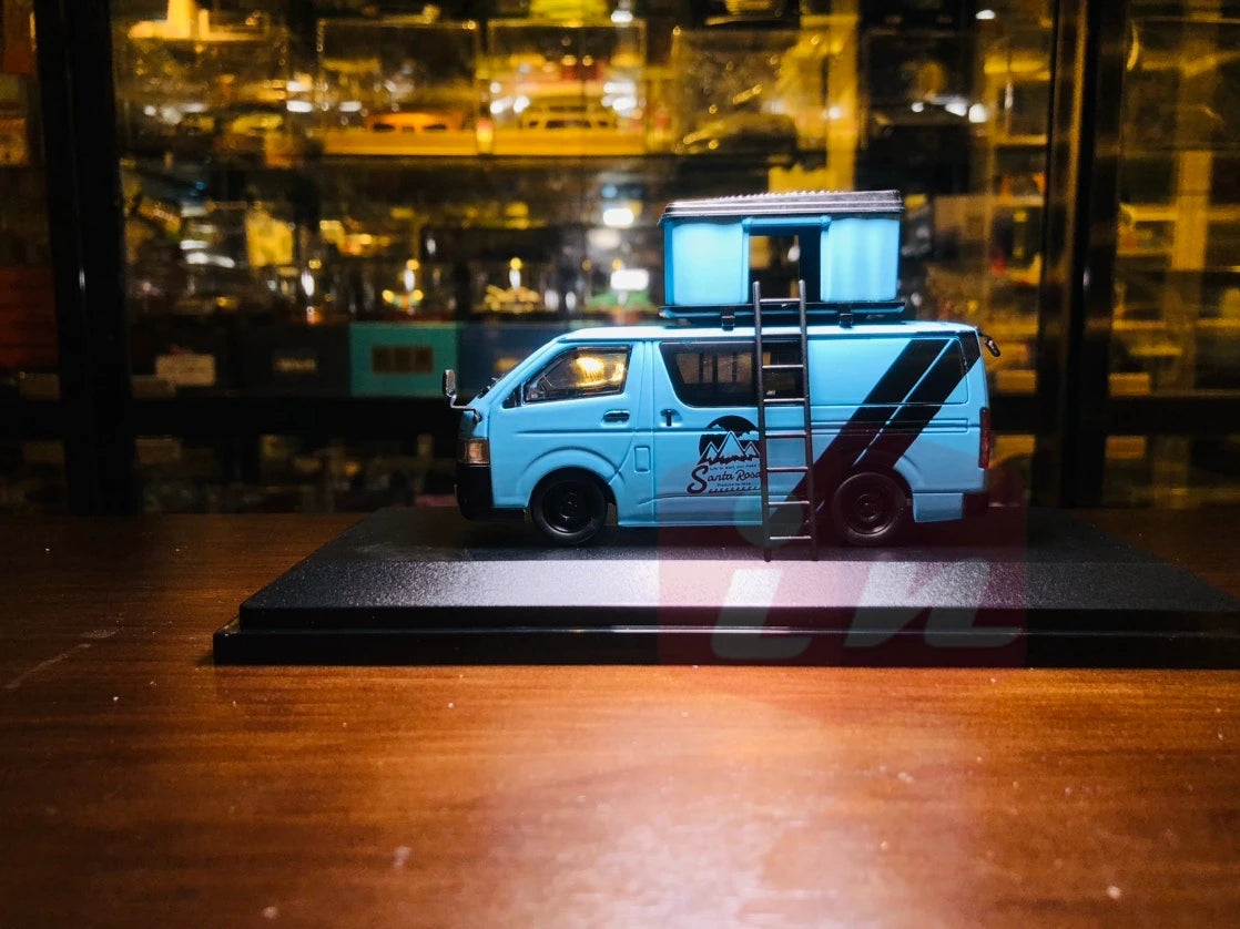 Toyota Hiace Hong Kong Blue 1:43 Diecast Model