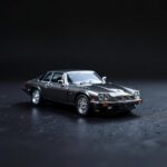 Jaguar XJ350 AR Box 1:64 Diecast