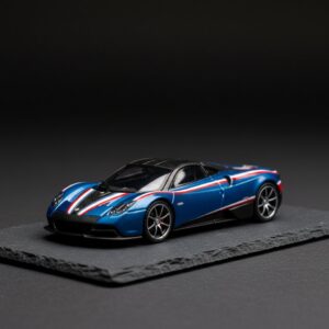 CM Huayra Tricolore 01 1 64 1:64 Diecast
