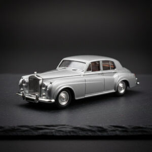 Gfcc 1 64 1955 Sliver Cloud Iii 1:64 Diecast