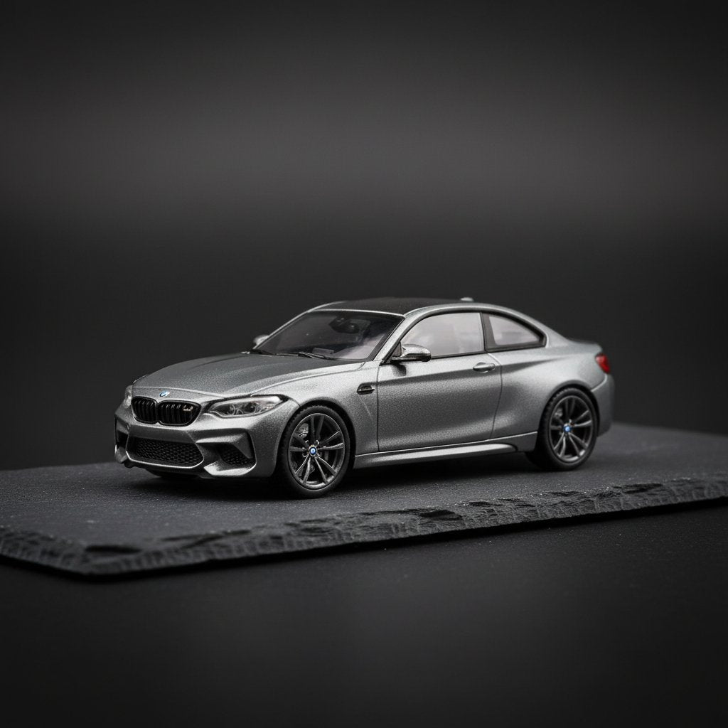 Howie 1 64 M2 G87 Gray Display Piece 1:64 Diecast