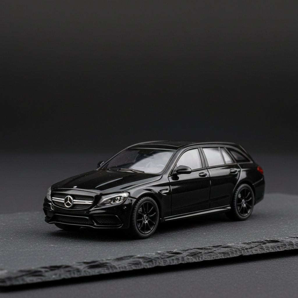 DCM Mercedes C63S S205 1:64 Diecast