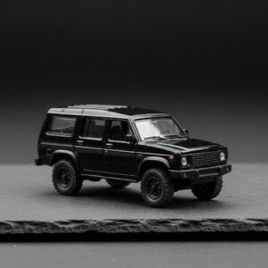 XCARTOYS Black Hq21 Off Road Rvs 1 64 Metal Plastic 1:64 Diecast